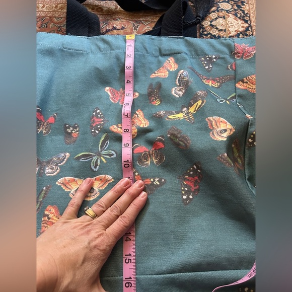 NWOT Beautiful large butterfly tote. Gorgeous colors! Nice and deep. India - Picture 9 of 9